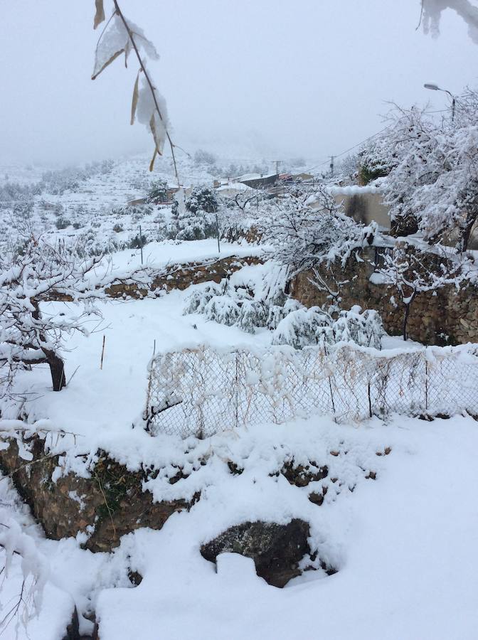 Intensa nevada en Mazuza, pedanía de Moratalla.