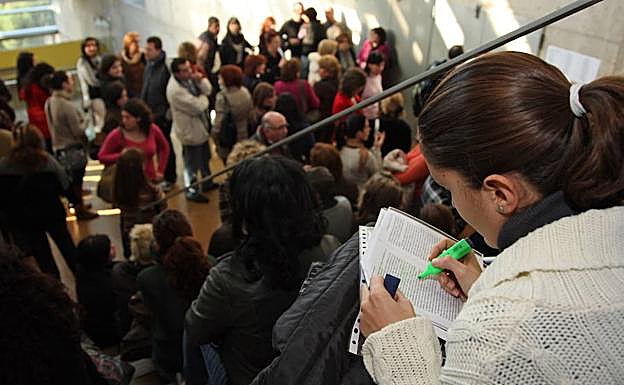 Imagen de archivo de unas oposiciones del Servicio Murciano de Salud. 