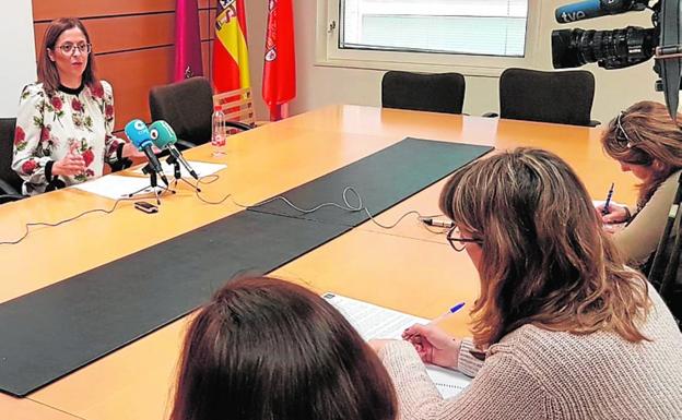 Susana Hernández, ayer, durante la rueda de prensa.