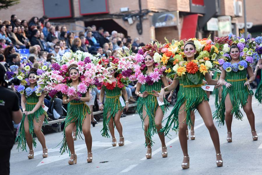 Cabezo de Torres vivió ayer su último desfile de Carnaval de este año
