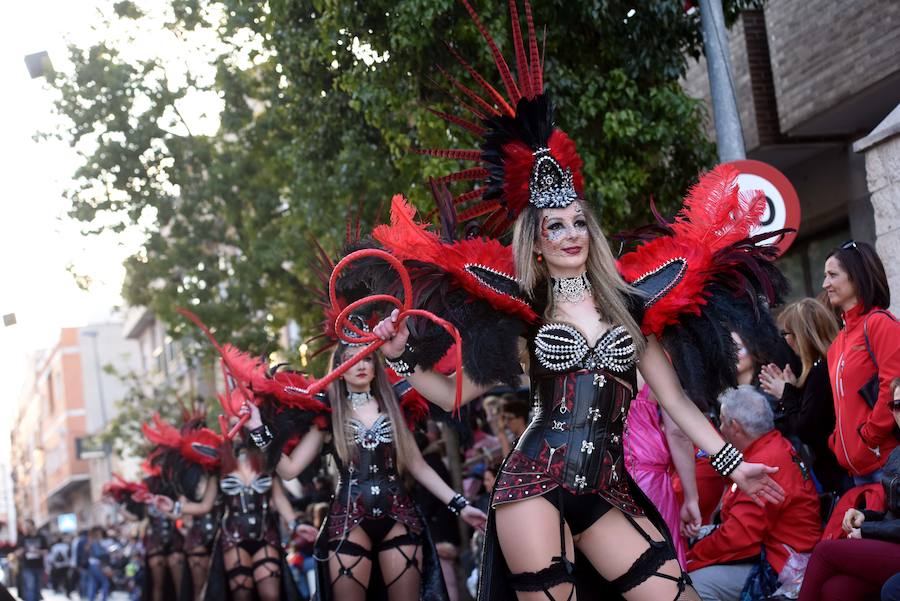 Cabezo de Torres vivió ayer su último desfile de Carnaval de este año