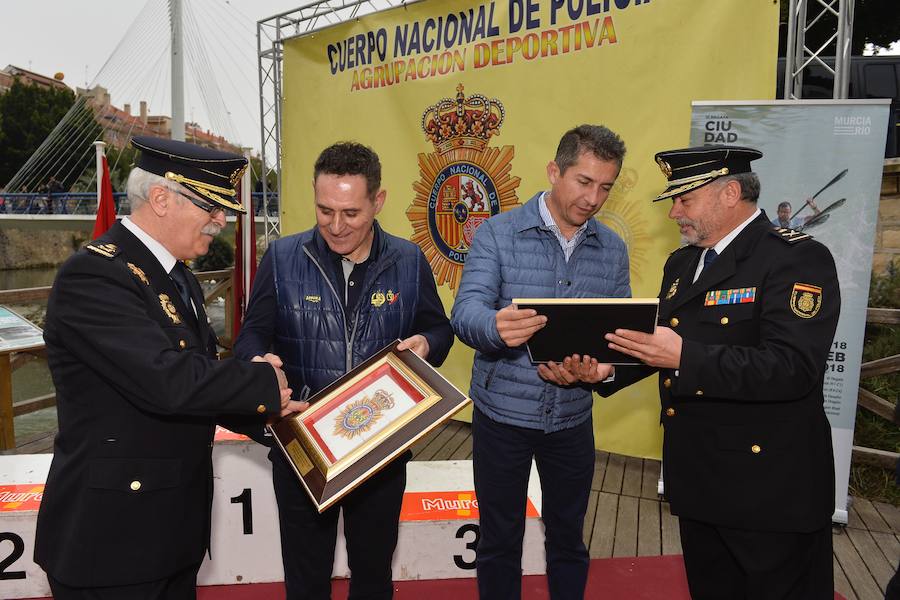 Más de 700 piragüistas participan en las carreras por el Segura