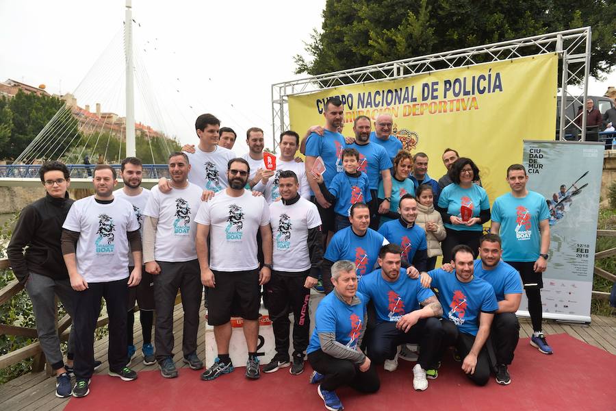 Más de 700 piragüistas participan en las carreras por el Segura