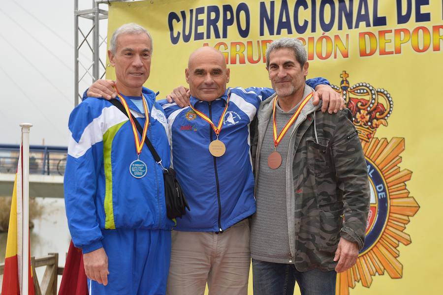 Más de 700 piragüistas participan en las carreras por el Segura