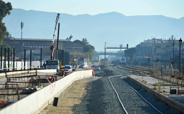 Obras del AVE en la estación de trenes del Carmen.