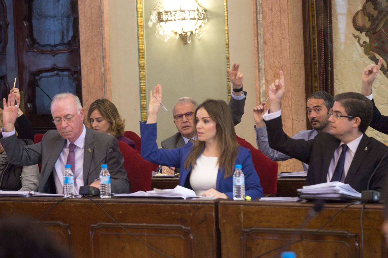 El alcalde de Murcia anuncia una remodelación de su equipo con la incorporación de Marco Antonio Fernández en la gestión de las pedanías y con novedades como el traspaso de Movilidad Urbana a Martínez-Oliva y las obras e infraestructuras a la actual portavoz del PP.