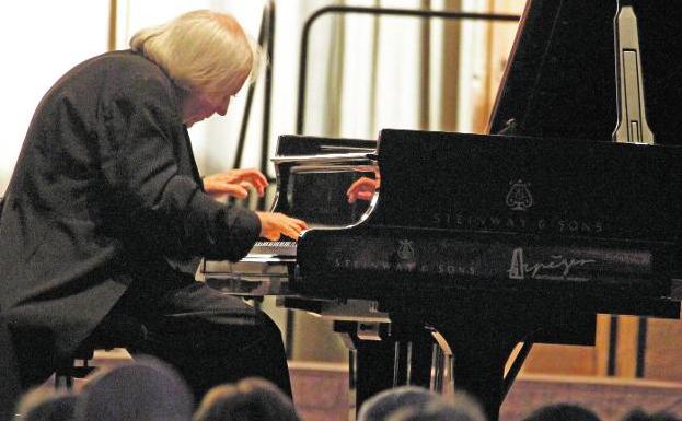 Grigory Sokolov, durante uno de sus aclamados conciertos.