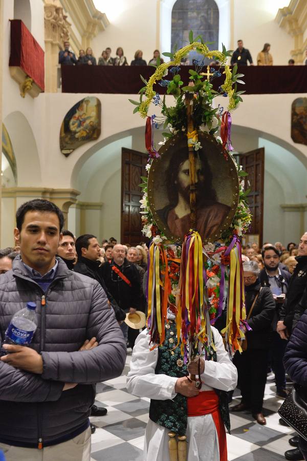 La Patrona bajó este jueves desde su santuario en Algezares hasta la capital para permanecer en la Catedral durante la Cuaresma, Semana Santa y Fiestas de Primavera.