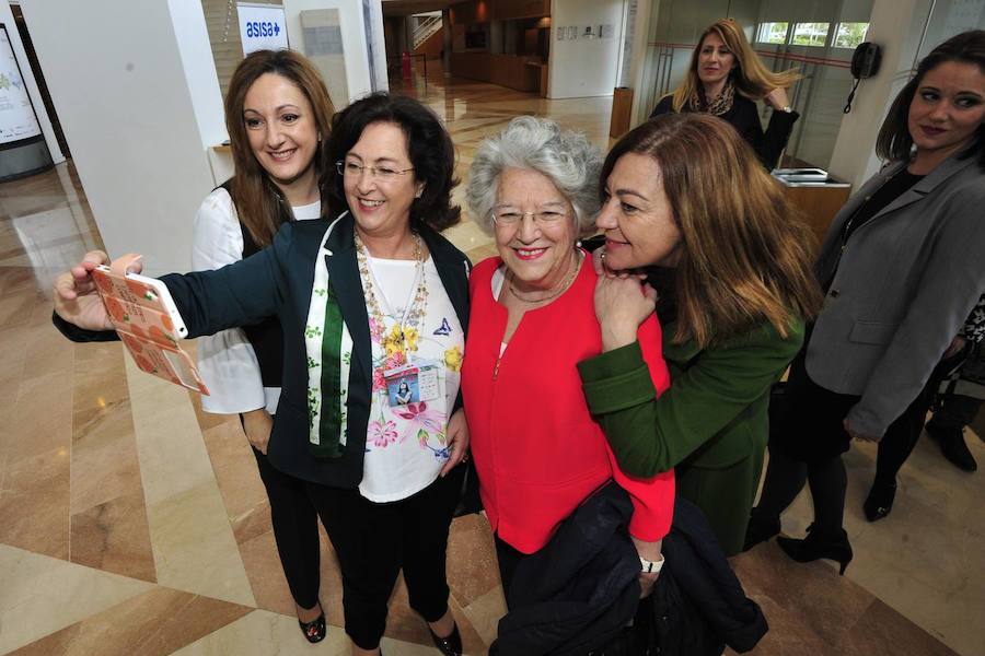 La presidenta de la Asociación Thader Consumo reclama la conciliación real y la cotización de las amas de casa para lograr la igualdad