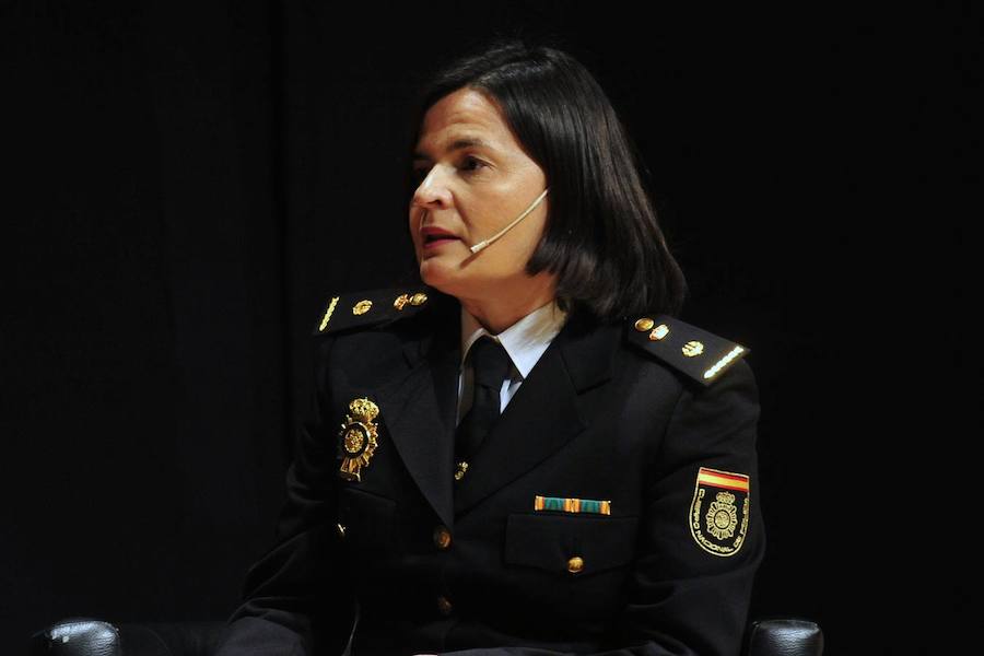 La presidenta de la Asociación Thader Consumo reclama la conciliación real y la cotización de las amas de casa para lograr la igualdad