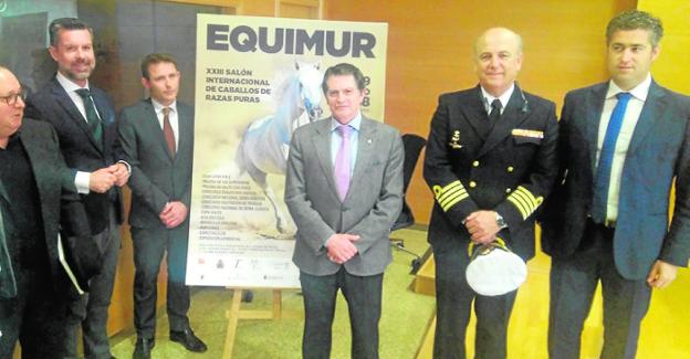 Francisco Jódar y los organizadores de Equimur, ayer, durante la presentación del evento.