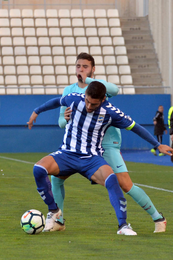 Dani Ojeda, desde el punto de penalti, adelantó al equipo de la Ciudad del Sol y Cucurella hizo el empate definitivo en el Artés Carrasco