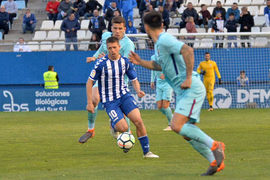 Dani Ojeda, desde el punto de penalti, adelantó al equipo de la Ciudad del Sol y Cucurella hizo el empate definitivo en el Artés Carrasco