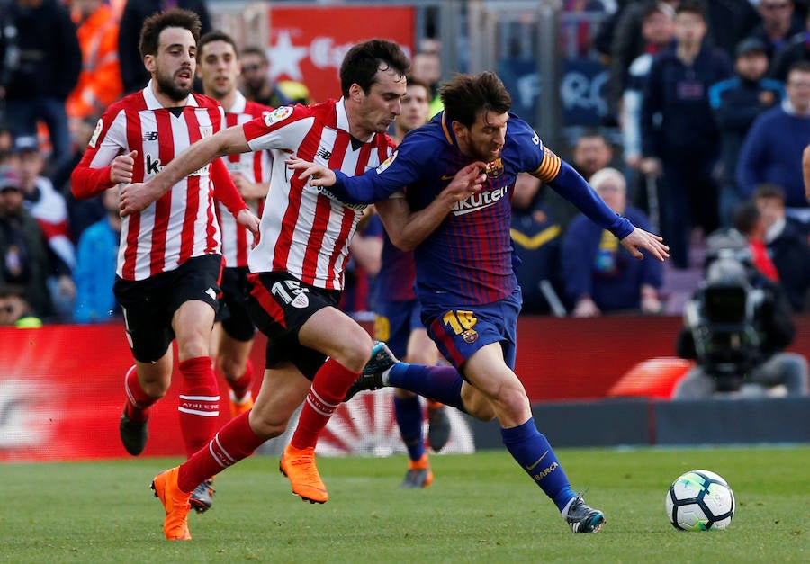 Alcácer y Messi ponen tierra de por medio ante un Athletic que persigue sombras en el Camp Nou.