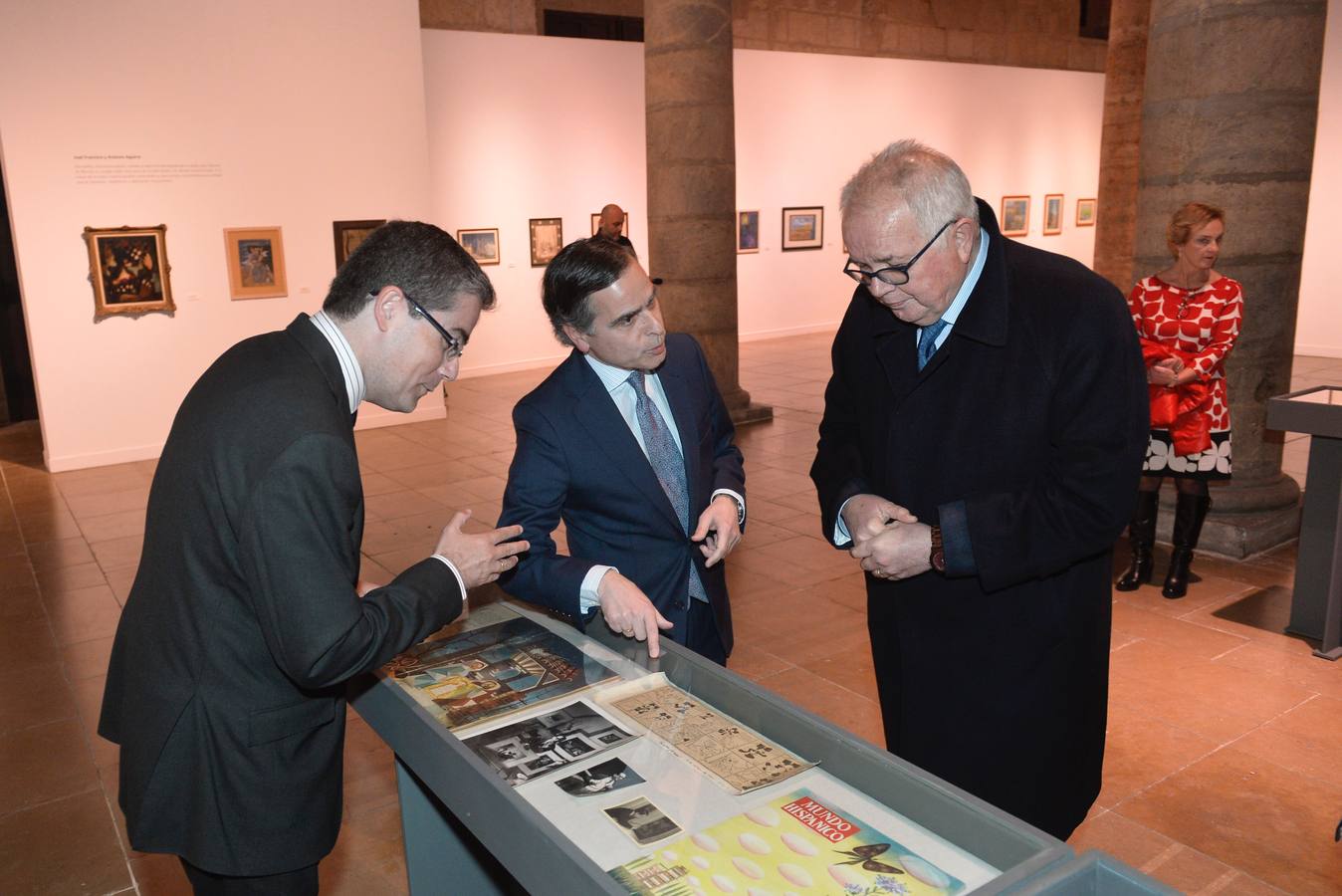 El Palacio Almudí de Murcia inauguró la exposición ‘Pintura ilustrada. Ilustración pintada’, que reúne por primera vez en la capital la obra de los hermanos José Francisco y Antonio Aguirre, destacados ilustradores y pintores murcianos.