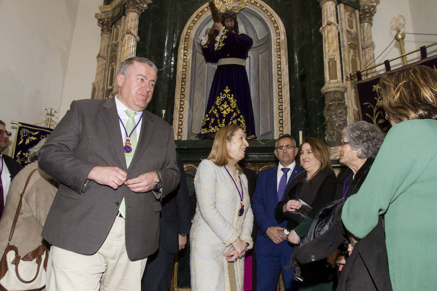 La presidenta del Congreso de los Diputados ha hecho estas declaraciones en referencia a la huida de la dirigente de ERC Marta Rovira. Pastor ha sido nombrada madrina de honor de la cofradía de Nuestro Padre Jesús Nazareno