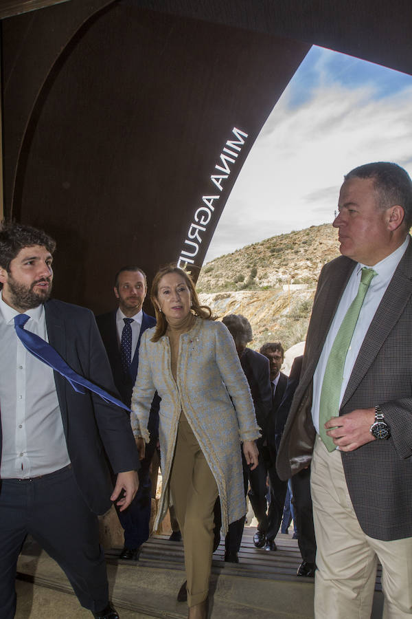 La presidenta del Congreso de los Diputados ha hecho estas declaraciones en referencia a la huida de la dirigente de ERC Marta Rovira. Pastor ha sido nombrada madrina de honor de la cofradía de Nuestro Padre Jesús Nazareno