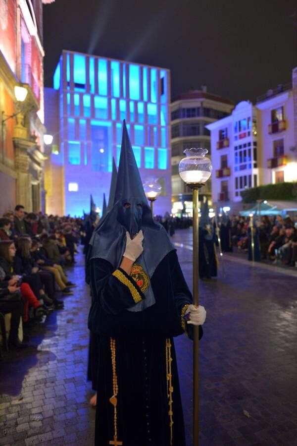 La primera cofradía inunda de fervor, arte y tradición las calles más nazarenas