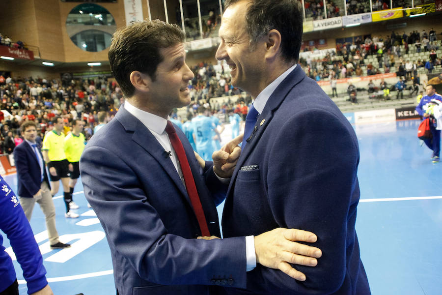 Andresito, con dos tantos, y Matteus marcaron los goles del equipo de Duda