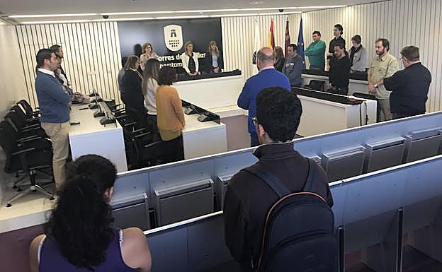 Declaración de luto oficial en la sesión extraordinaria.