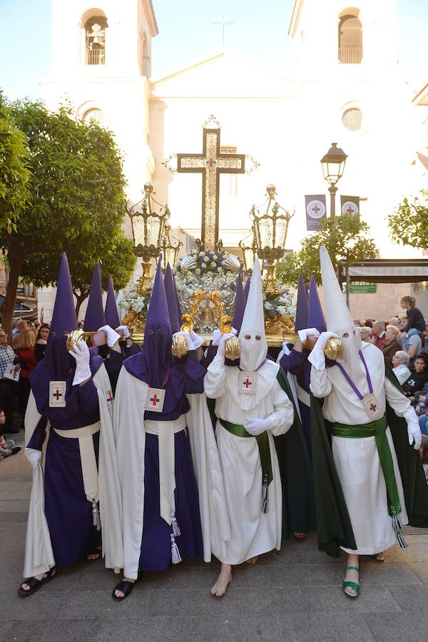 La Hermandad de Esclavos de Nuestro Padre Jesús del Rescate y María Santísima de la Esperanza transportó este Martes Santo sus tronos desde la Iglesia de San Juan Bautista de Murcia.