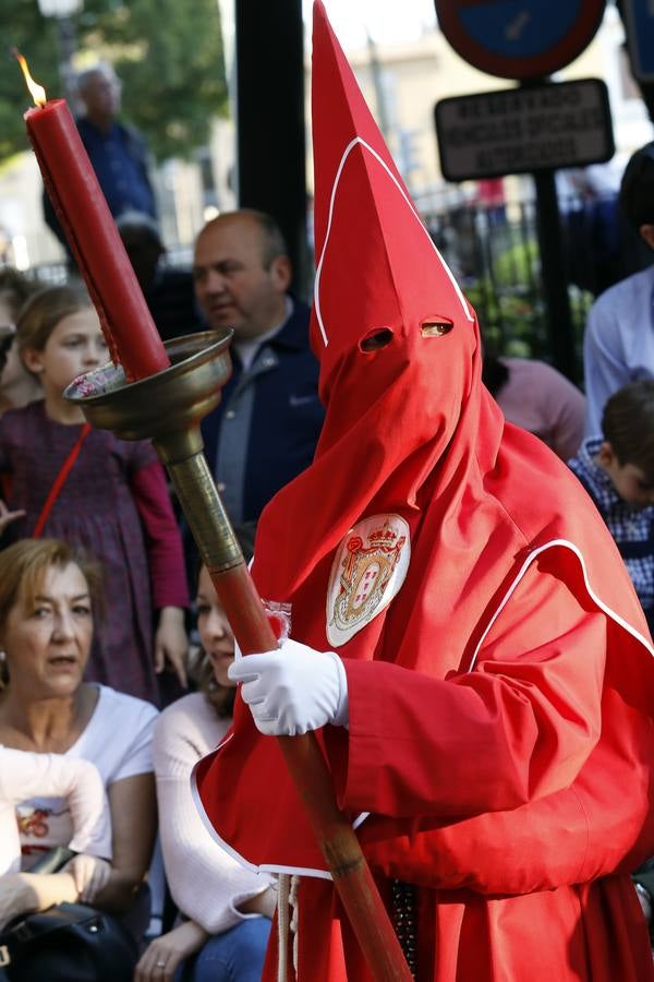 La multitudinaria procesión que partió de la parroquia de El Carmen convocó en la ciudad a miles de fieles para vibrar ante el cortejo más huertano