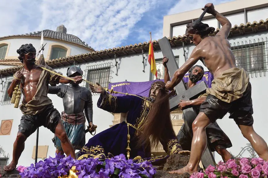 Las obras del escultor murciano convierten la ciudad de Murcia en un museo al aire libre en Semana Santa