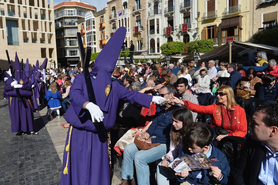 Las obras del escultor murciano convierten la ciudad de Murcia en un museo al aire libre en Semana Santa