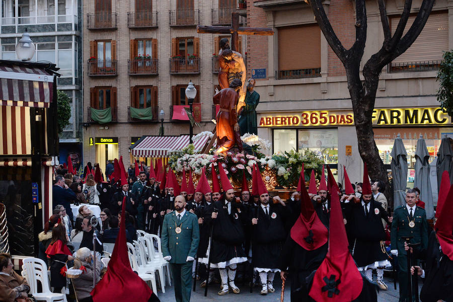 Procesionaron Los Servitas, el Santo Sepulcro y la Cofradía del Cristo de la Misericordia