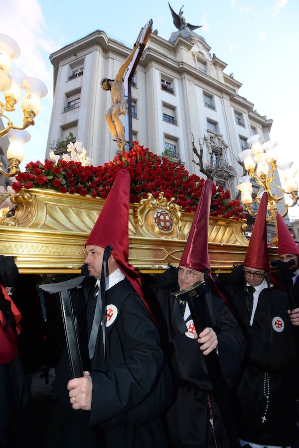 Procesionaron Los Servitas, el Santo Sepulcro y la Cofradía del Cristo de la Misericordia