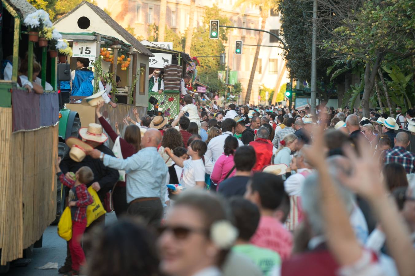 Las calles de Murcia se visten de costumbrismo en el desfile del Bando de La Huerta 2018