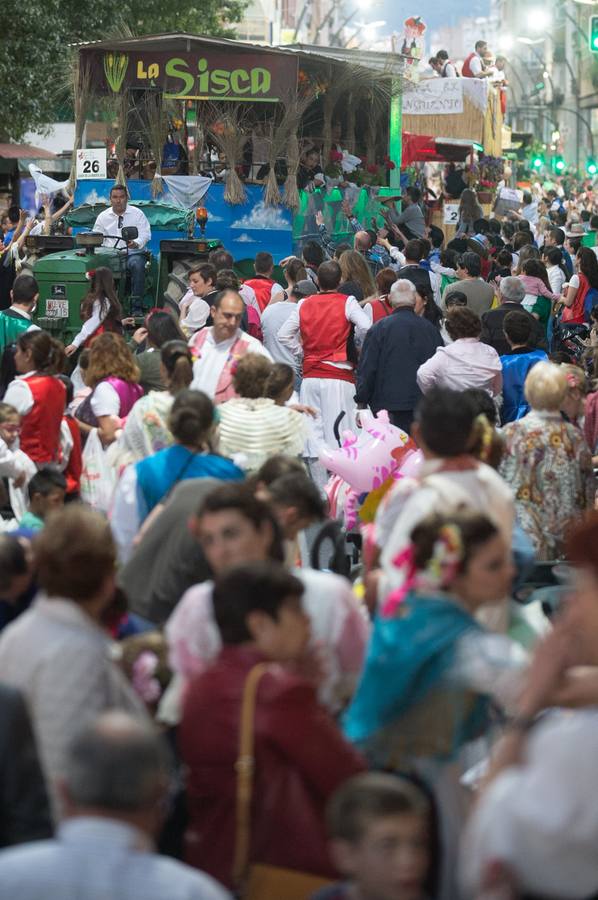 Las calles de Murcia se visten de costumbrismo en el desfile del Bando de La Huerta 2018