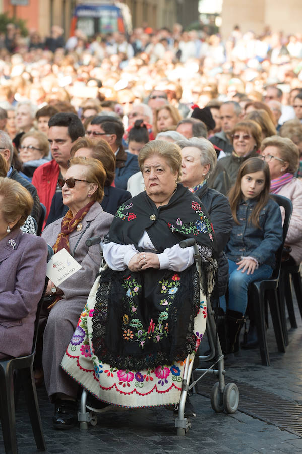 El obispo Lorca Planes invita a compartir «el pan y la alegría» 