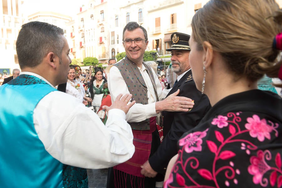 El obispo Lorca Planes invita a compartir «el pan y la alegría» 