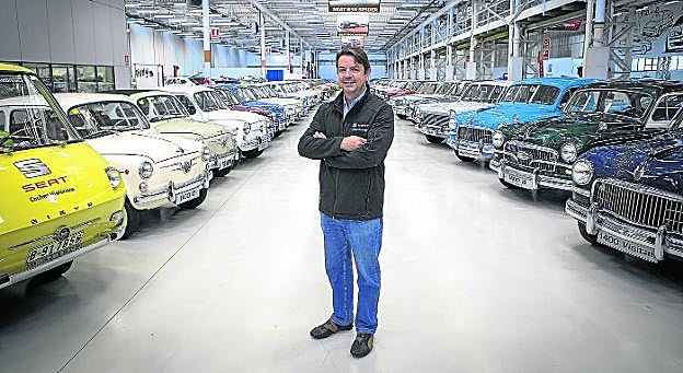 Zona de exposición de los vehículos correspondientes a las primeras etapas de producción. :: Alberto Ferreras