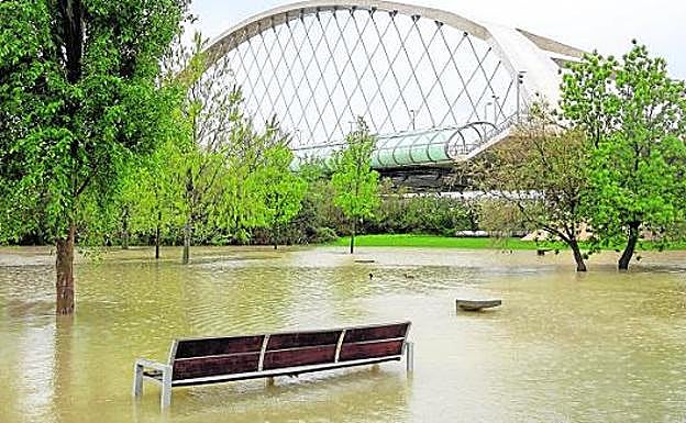 Crecidas en el Ebro, y el Segura en mínimos