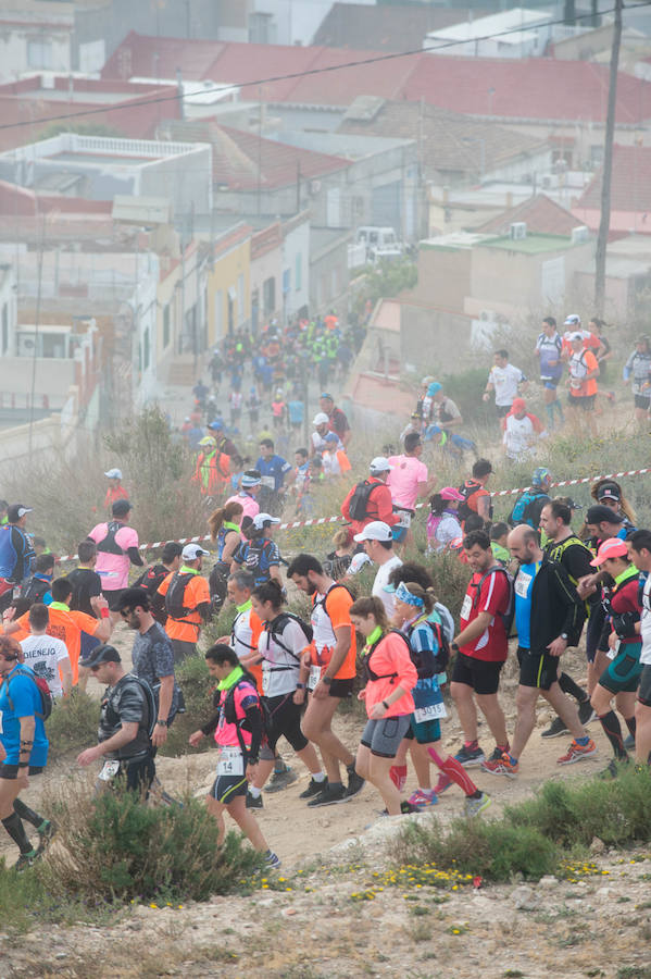 Unos 3.800 valientes parten con la primera luz del día al asalto de las baterías de costa de Cartagena