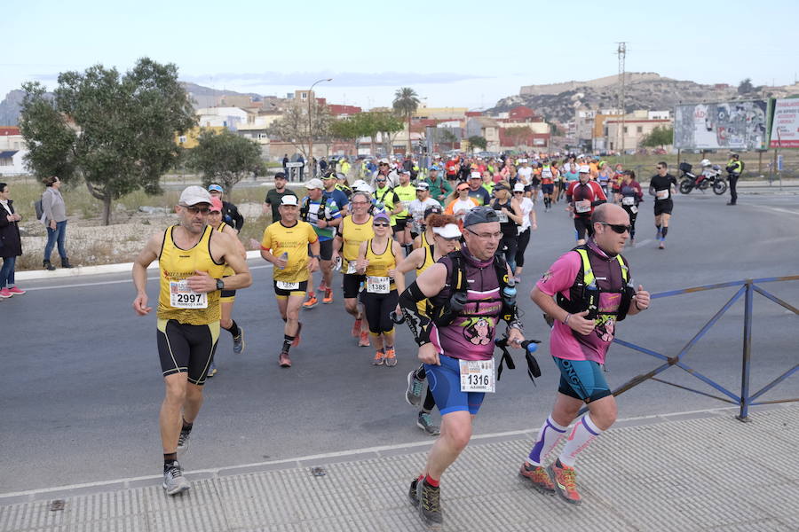 Unos 3.800 valientes parten con la primera luz del día al asalto de las baterías de costa de Cartagena