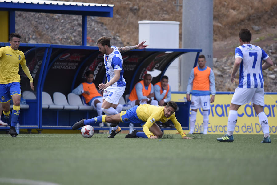 Mario Simón encadena su peor racha como entrenador del equipo blanquiazul y deja al conjunto lorquino a siete puntos de la promoción de descenso