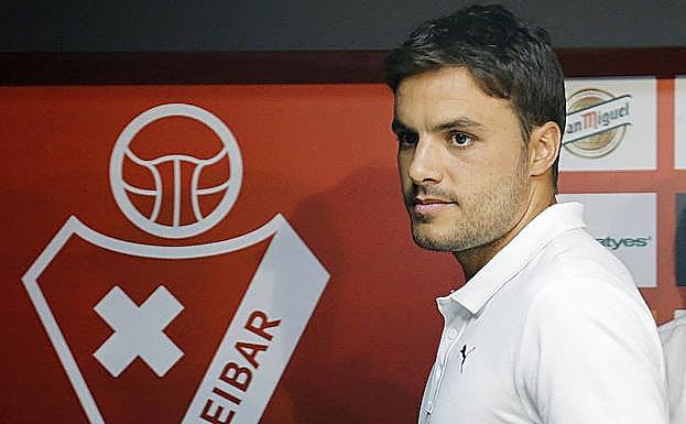 El centrocampista Pedro León.