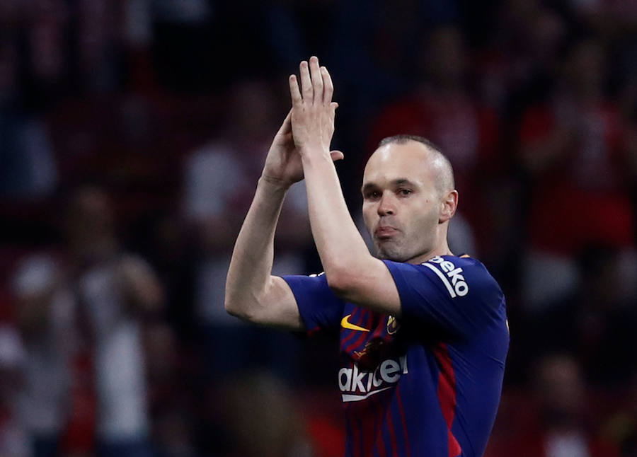 Andrés Iniesta se despidió de la Copa del Rey de la mejor manera posible, levantando el trofeo de campeón y realizando un auténtico partidazo que incluyó un gran gol marca de la casa.