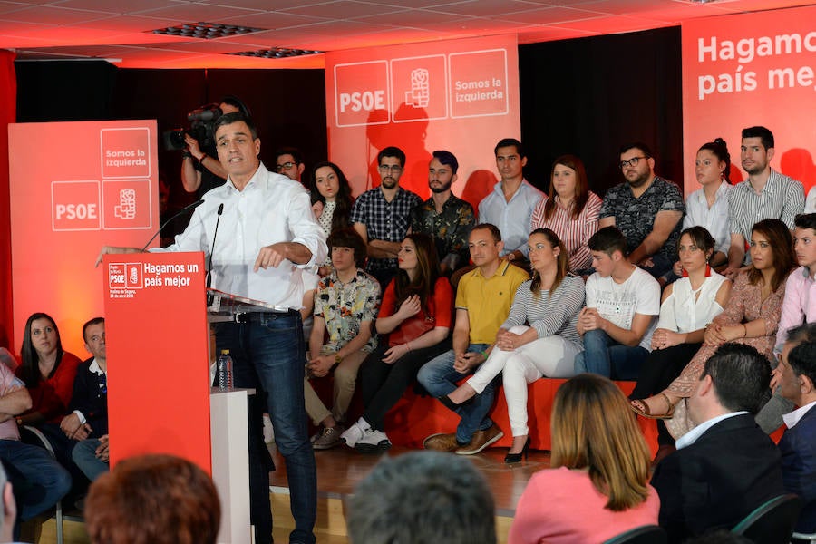 El secretario general del PSOE afirma que «El Tajo-Segura seguirá teniendo su papel mientras haya agua disponible»