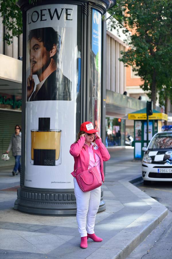 Varios miles de manifestantes salen a la calle en Murcia y Cartagena para reclamar igualdad, mejor empleo, mayores salarios y pensiones dignas en el día de la celebración del Primero de Mayo