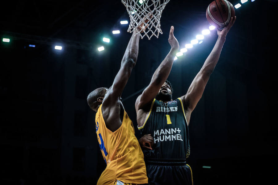 Los de Ibon Navarro dominaron desde el principio y, aunque le fallaron las fuerzas en algunos tramos del partido, sentenció por casta