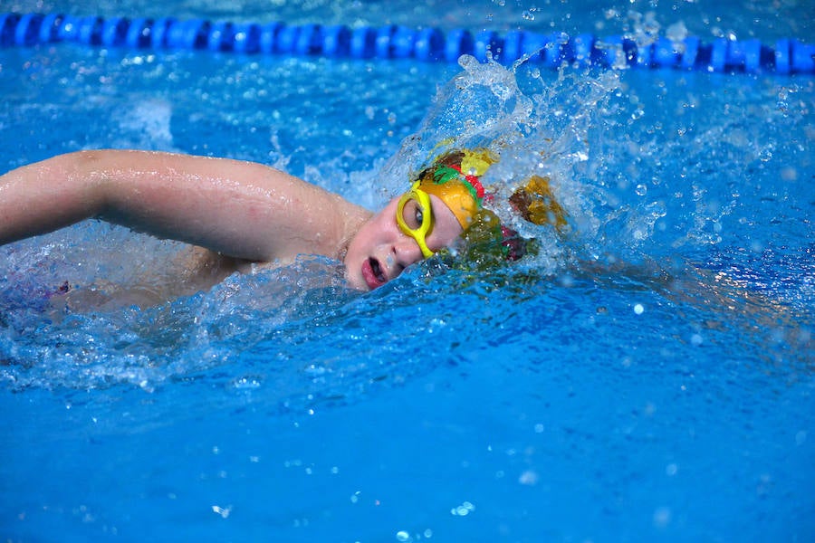 Este club de natación evitó su desaparición en 2011 gracias a que las madres de los deportistas asumieron la junta directiva