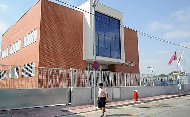 El cuartel de la Guardia Civil de Las Torres de Cotillas.
