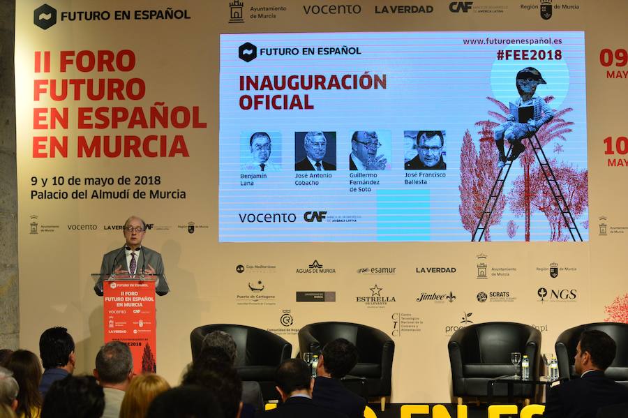 El Palacio del Almudí de Murcia acoge la segunda edición de una cita que busca analizar las relaciones entre España y Latinoamérica. 