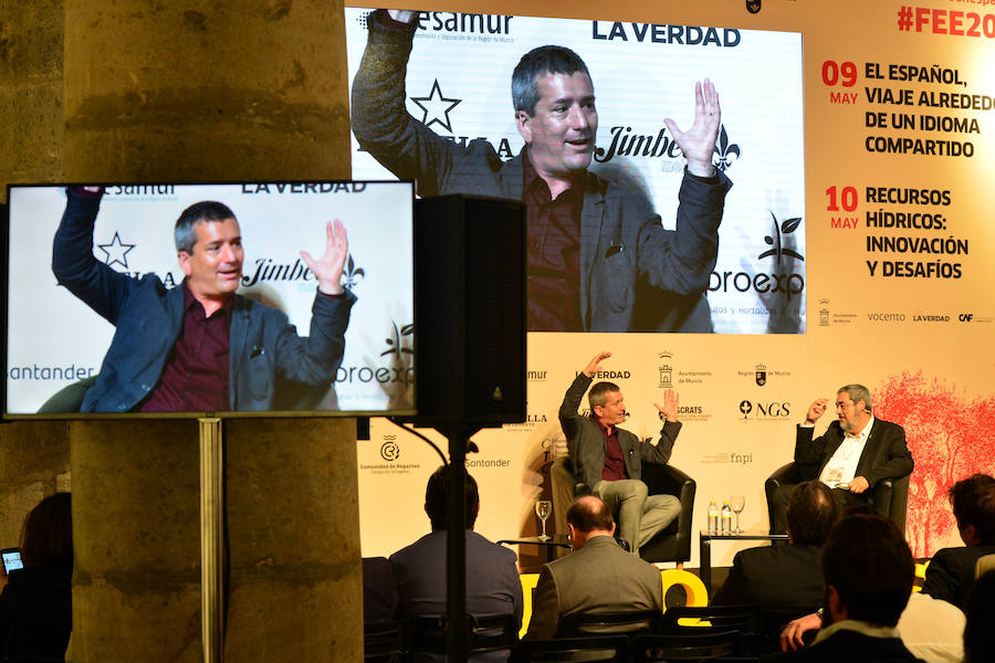 El Palacio del Almudí de Murcia acoge la segunda edición de una cita que busca analizar las relaciones entre España y Latinoamérica. 