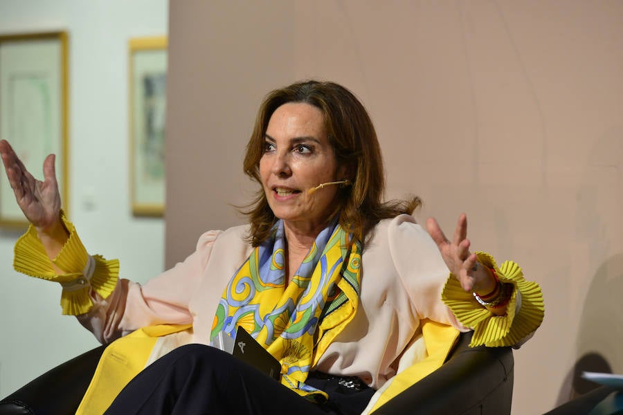 El Palacio del Almudí de Murcia acoge la segunda edición de una cita que busca analizar las relaciones entre España y Latinoamérica. 