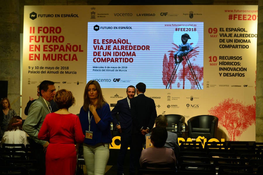 El Palacio del Almudí de Murcia acoge la segunda edición de una cita que busca analizar las relaciones entre España y Latinoamérica. 